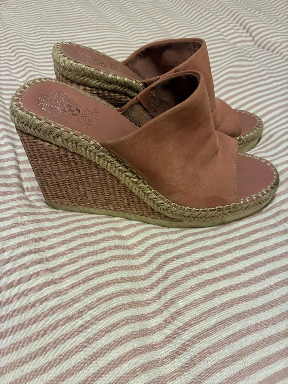 Vince Camuto soft suede